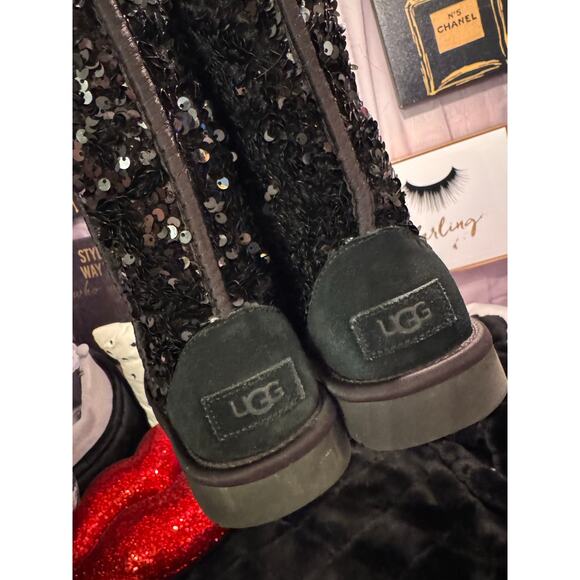 Ugg short classic emu boot- sheepskin black sequin bling sz 9 women 1130650 - Picture 9 of 14